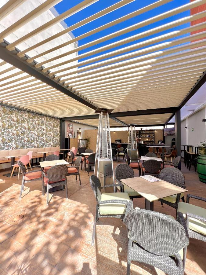 Hotel Duero Laguna de Duero Ngoại thất bức ảnh